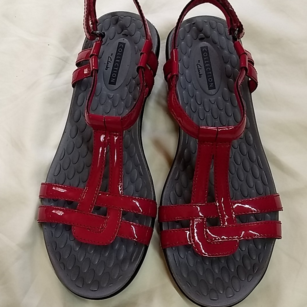 Clark's collection red strappy sandals 7.5